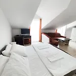 Prajo, Гостевой дом Оребич