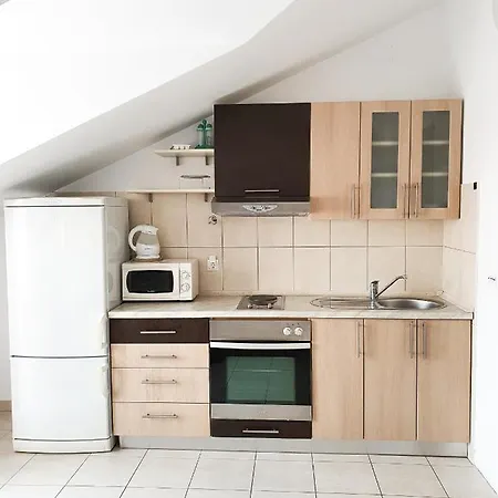 Prajo, 3* Orebić