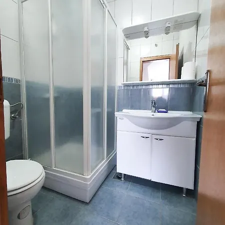 Prajo, Pensjonat Orebić