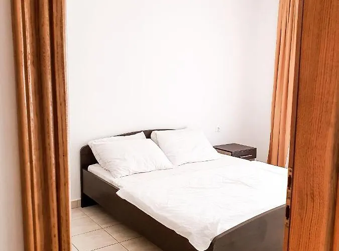Gasthuis Prajo, 3*