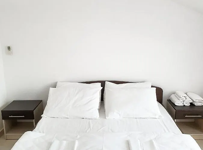 Prajo, 3* Orebić